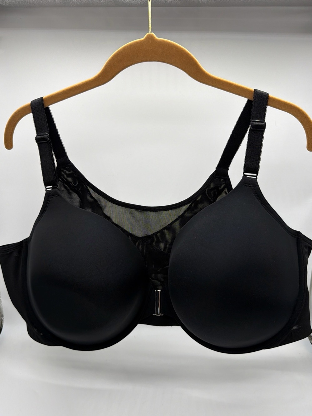 Torrid Perfect T-Shirt Liggtly Lined Front Close Smoothing Bra Black Size 50D